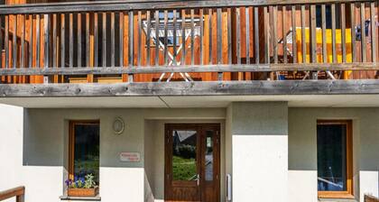 Les Chalets De Bois Mean