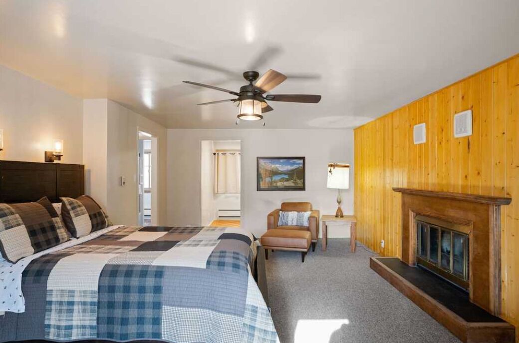 5 多间卧室、熨斗/熨衣板、免费 WiFi、床单