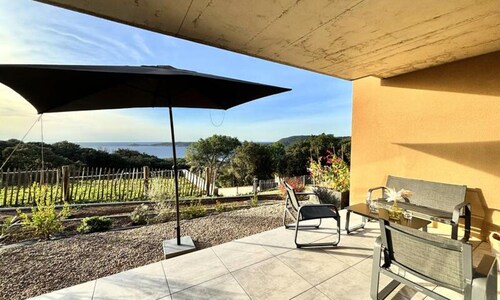 Residence Tour D'omigna for 6 People