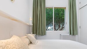 Apartment | 2 bedrooms - Apartment in Llafranc Near Sandy Beach (Palafrugell)