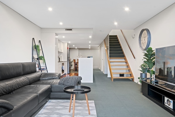 TV, offices