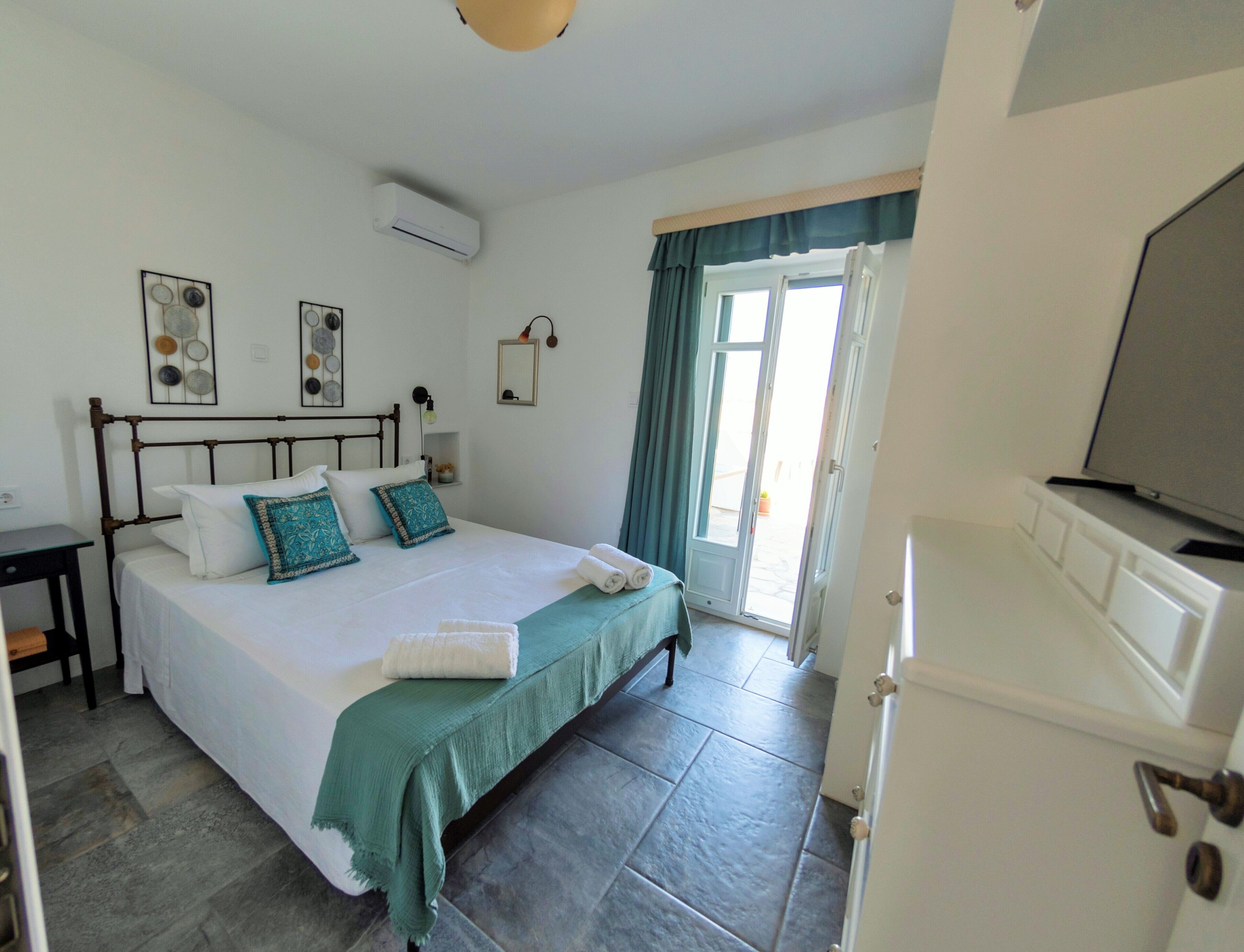 3 Schlafzimmer, Zimmersafe, Bügeleisen/Bügelbrett, Reisekinderbett