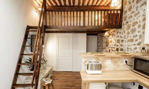 Interior - Joli Studio Climatise Vieil Antibes (Antibes)