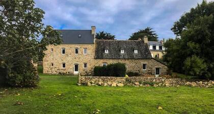 Boillot A Trebeurden in a Quiet Area With sea View