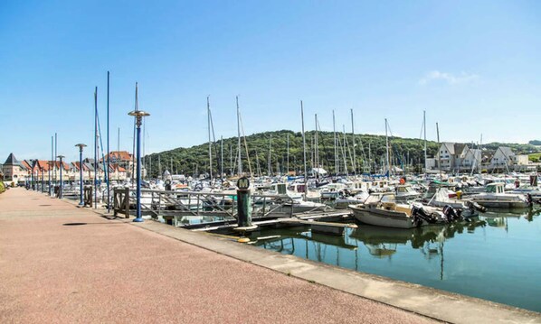Marina