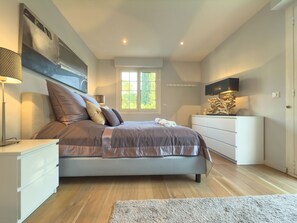 2 chambres, fer et planche à repasser, Wi-Fi gratuit