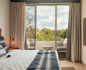 2 bedrooms, in-room safe, iron/ironing board, free WiFi - NHOA 312A 2BR Jungle View Aldea Zama (Tulum)