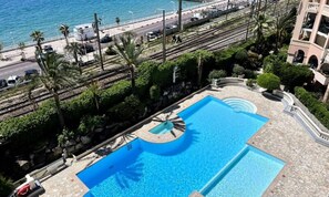 Utomhuspool
