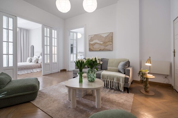 Smart TV 43 pulgadas con canales de televisión digitales, Netflix