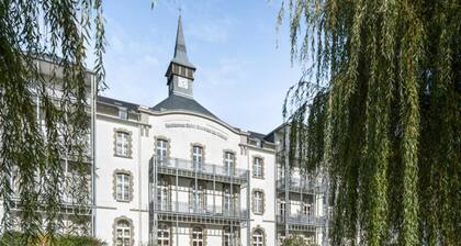 1 Bedroom Selection Apartment