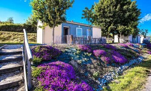 Exterior - Twin Room (Les Epesses)