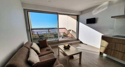 Marina Residence for Four People