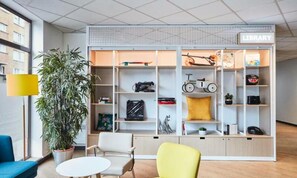 Interior - Studio 2 People (Ivry-sur-Seine)