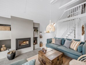 TV, fireplace, foosball - "Jelisaveta" - 500m from the sea by Interhome (Ringkøbing)
