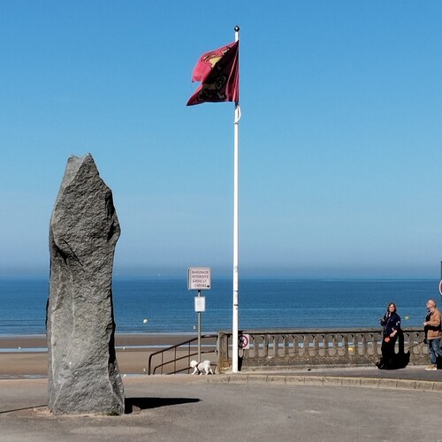 Close to the sea, south facing