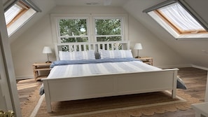 6 bedrooms, Internet