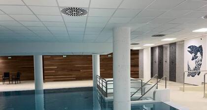 Studio for 6 People