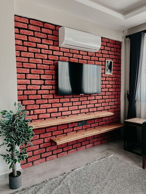 Family Condo, Balcony, Canal View | Bathroom