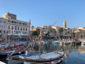Marina - Six-Fours getaway - Beach, terrace & parking (Six-Fours-les-Plages)