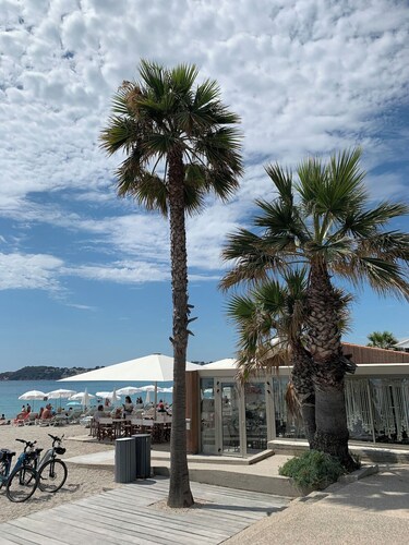 Six-Fours getaway - Beach, terrace & parking
