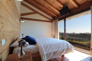9 室のベッドルーム、アイロン / アイロン台、旅行用ベビーベッド、WiFi (無料)