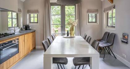 Farmhouse in Veluwe with Sauna and Nature Views