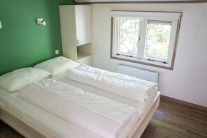 2 chambres, accès au Wi-Fi (inclus)