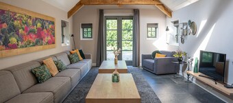 Farmhouse in Veluwe near Speulderbos Forest