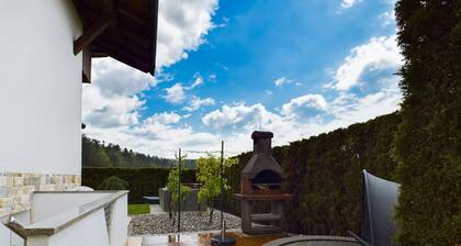 Apartment 'Herta' with Mountain View, Private Terrace and Wi-Fi
