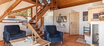 Appartamento '7, 4 Schlafzimmer, Balkon' con terrazza in comune e Wi-Fi