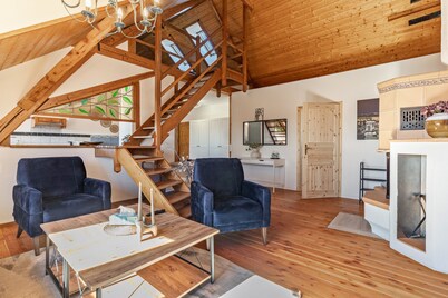 Apartment '7, 4 Schlafzimmer, Balkon' with Shared Terrace and Wi-Fi