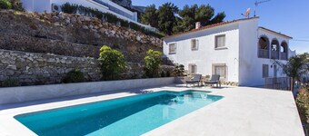 037 Villa Fenoll