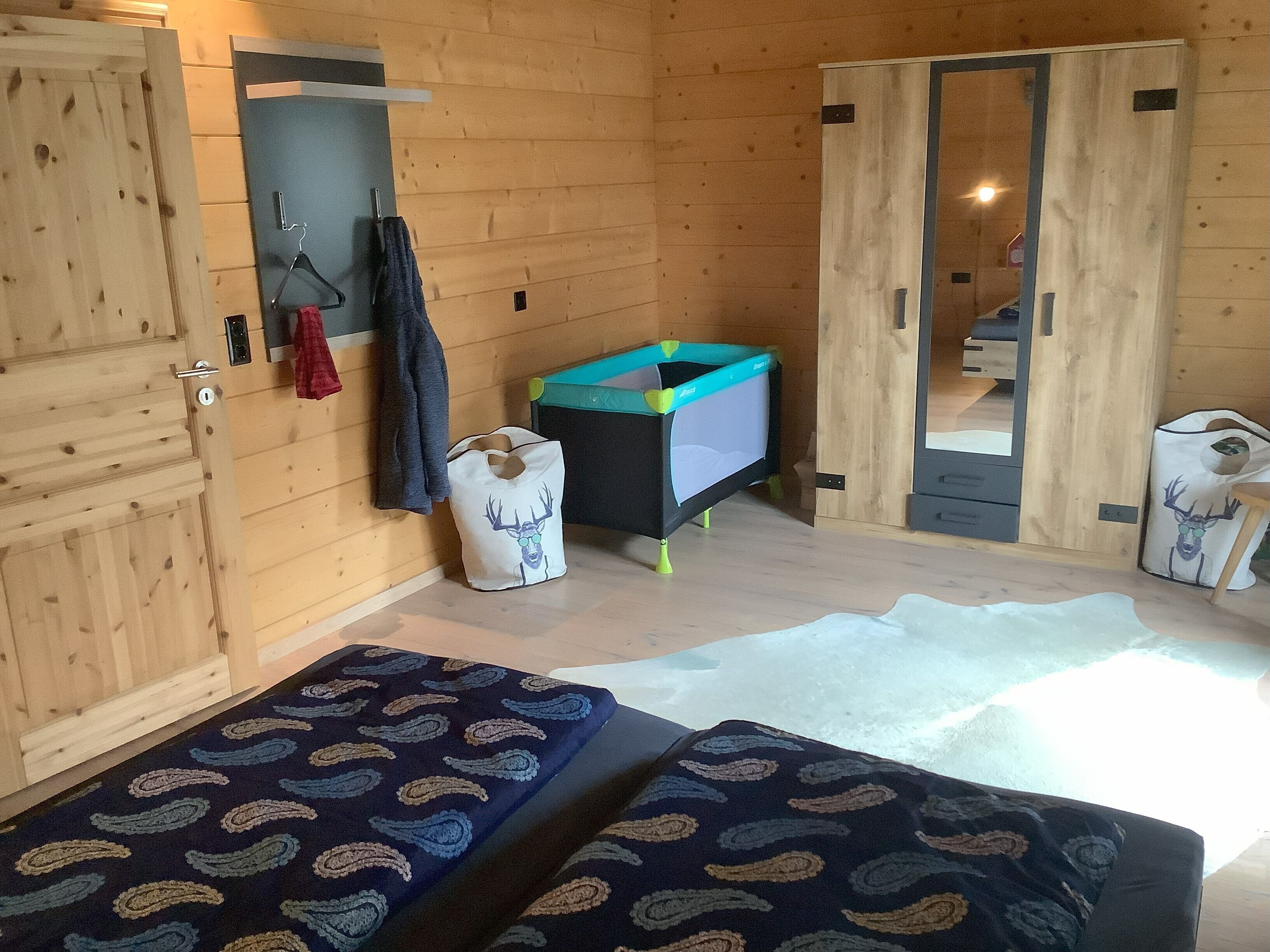 3 Schlafzimmer, kostenloses WLAN, Bettwäsche