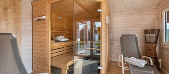 Holiday Home 'Kleine Liebe' with Private Terrace, Private Garden and Wi-Fi