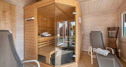 Holiday Home 'Kleine Liebe' with Private Terrace, Private Garden and Wi-Fi