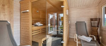 Holiday Home 'Kleine Liebe' with Private Terrace, Private Garden and Wi-Fi