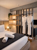 Signature Suite