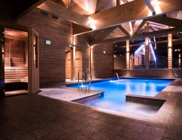 Pool - Residence Les Grandes Alpes (La Clusaz)