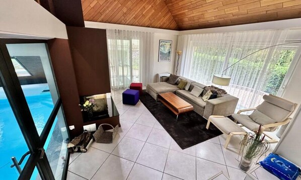 Living area - Houses & Villas for 7 People (Geispolsheim)