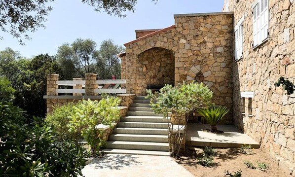 Property grounds - Houses & Villas for 10 People (Olmeto)