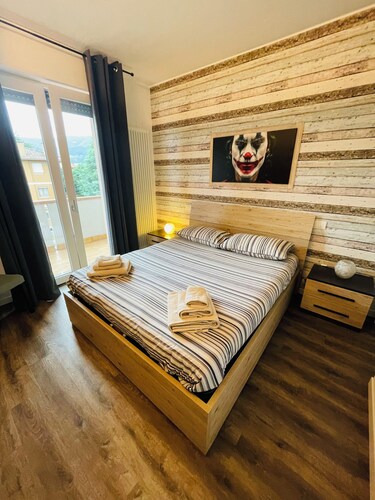 Charming 2-bedroom apartment in marvelous Bassano del Grappa with WiFi, AC