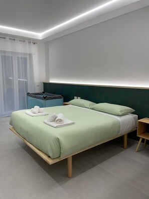 1 bedroom, WiFi, bed sheets - Charming family room with WiFi and AC in Welcoming Roma (Roma)
