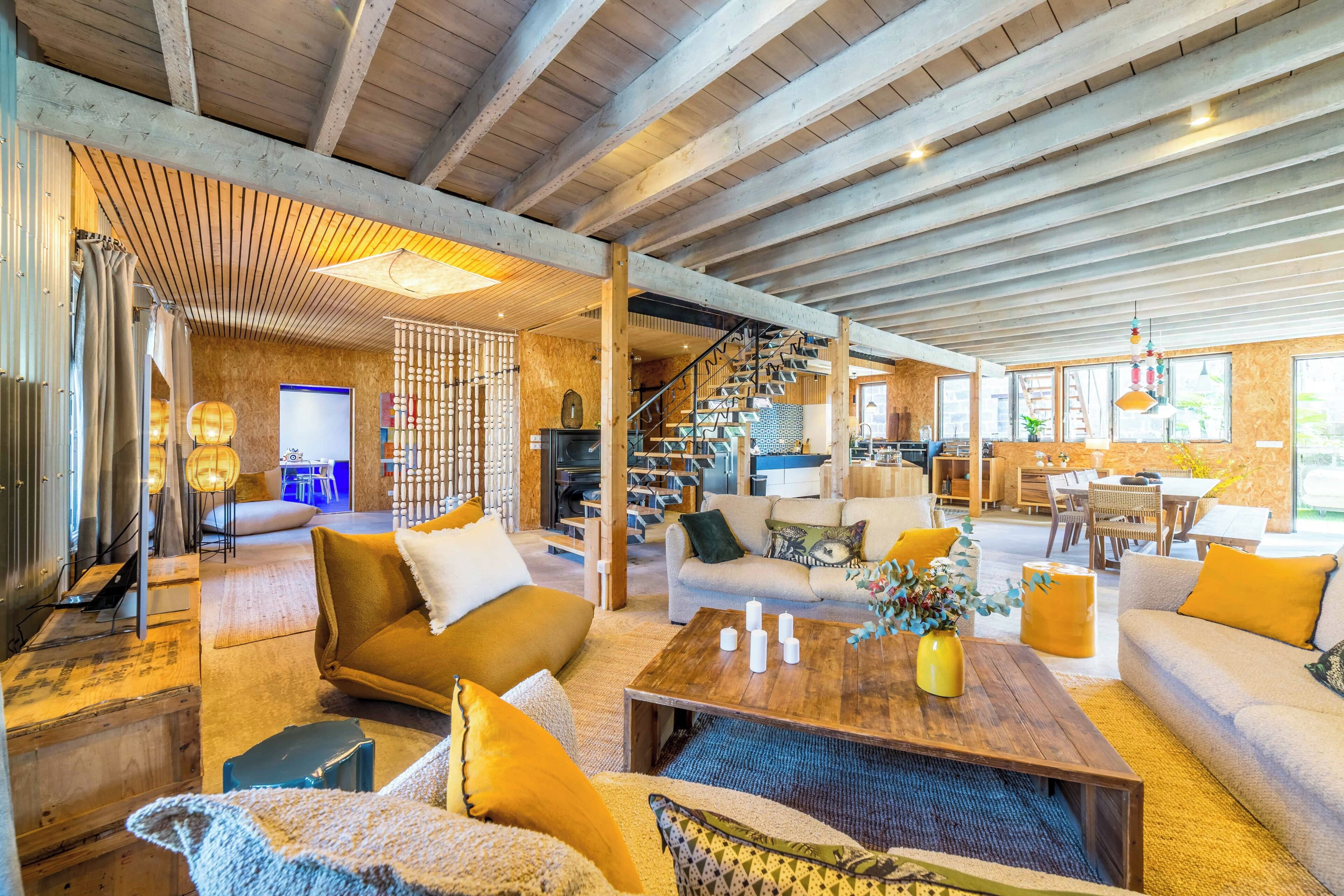 Smart TV, fireplace, printers