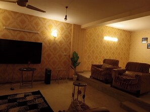 Free WiFi - Peace Guest House (Islamabad)