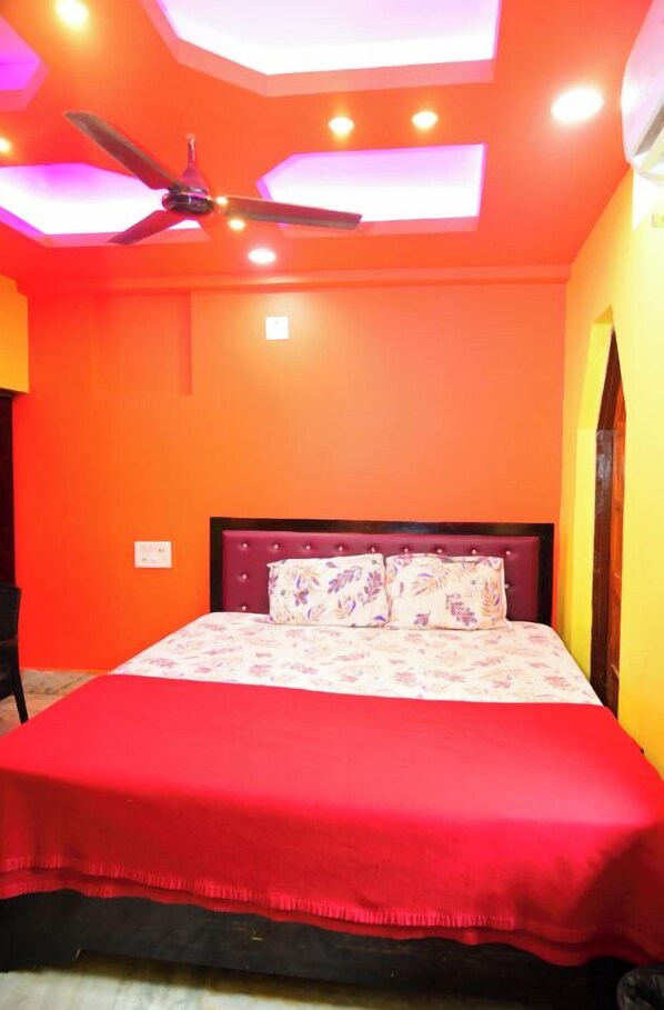 Habitación doble Deluxe | Wifi gratis y ropa de cama 