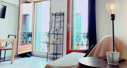Studio for 2 People
