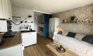 Room - Studio With Swimming Pool Guerande (Guérande)