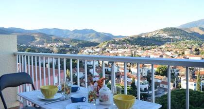 Miramar Residence for Four People