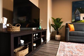 TV, offices