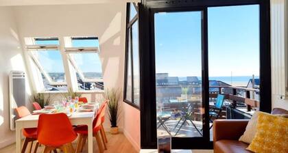 La Marina Apartments With sea View